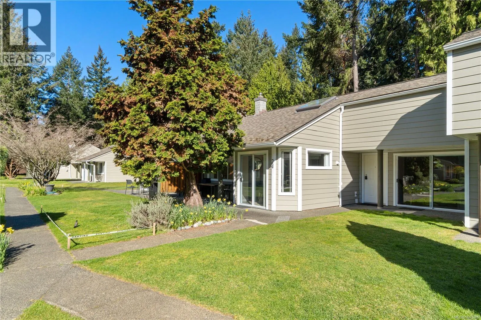Photo 2 of 25 at #24 – 1135 Resort Drive