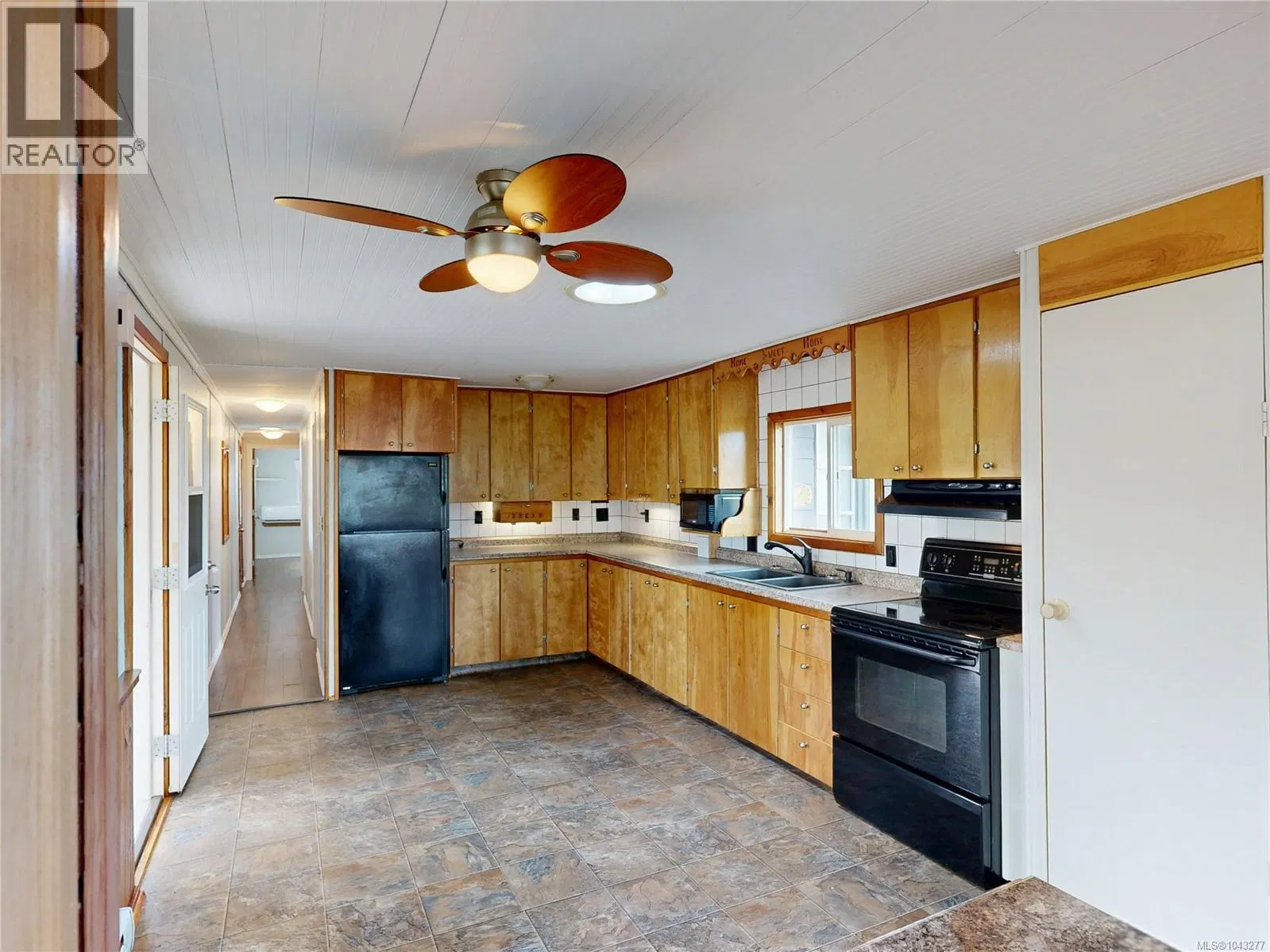 Photo 4 of 21 at #20 – 80 Fifth Street