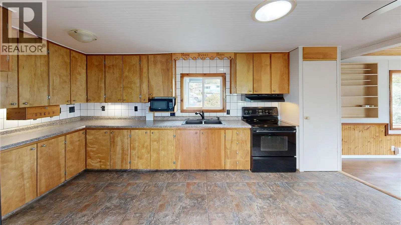 Photo 5 of 21 at #20 – 80 Fifth Street