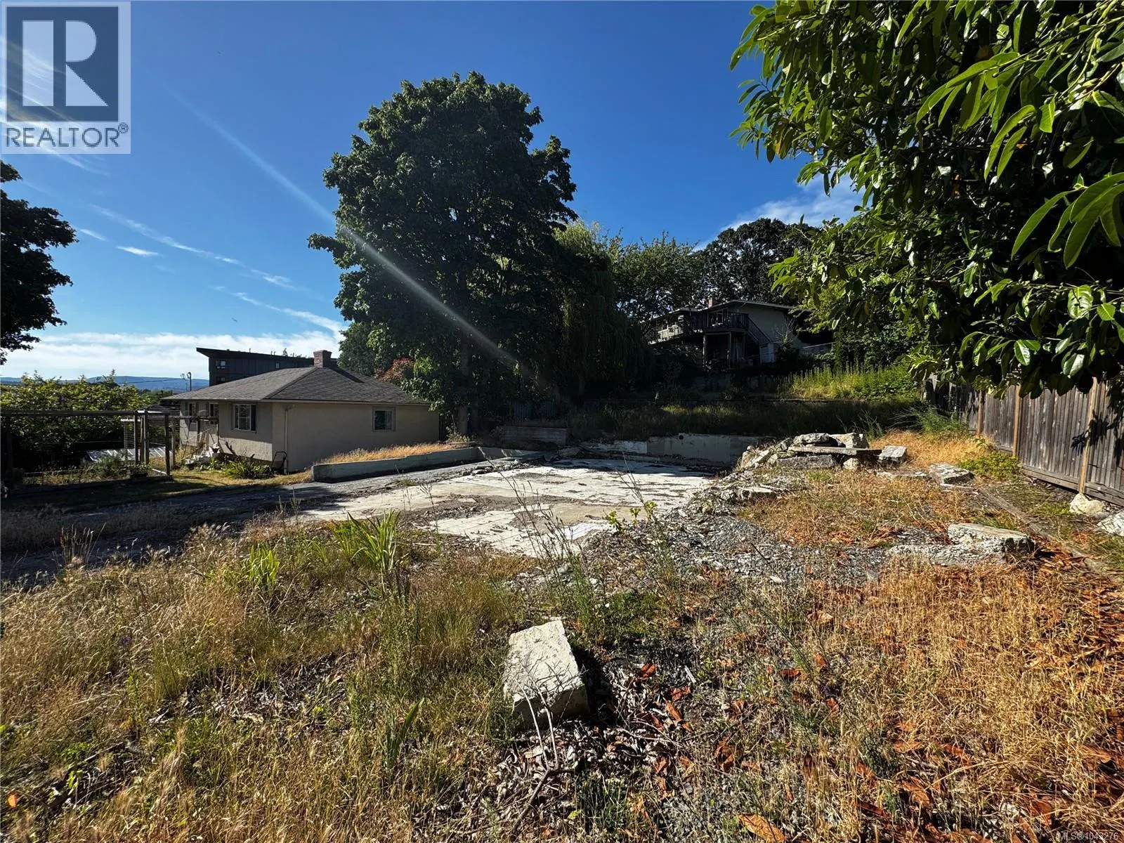 Photo 1 of 5 at 1258 Woodway Road