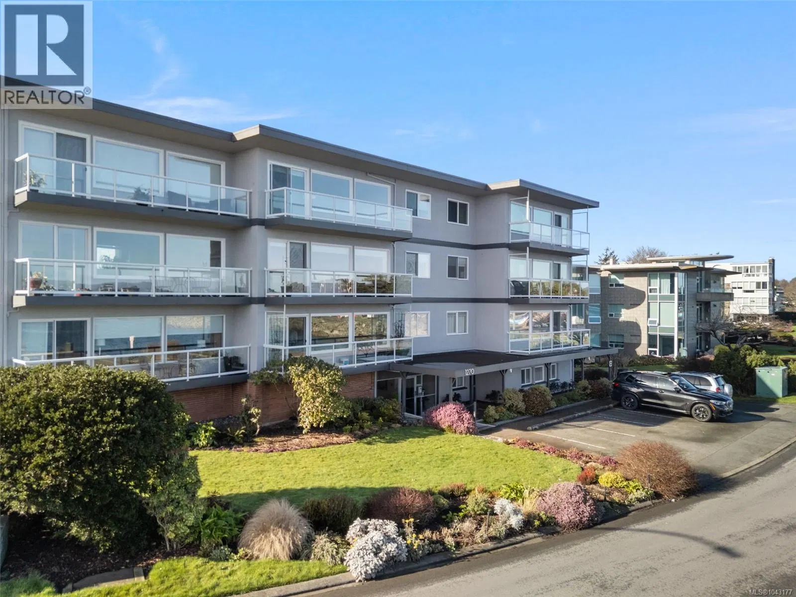 Photo 1 of 42 at #305 – 1270 Beach Drive