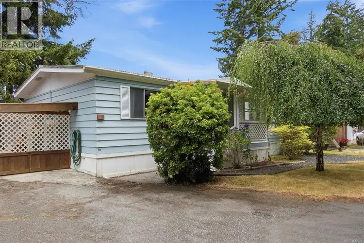 #25 – 1247 Arbutus Road