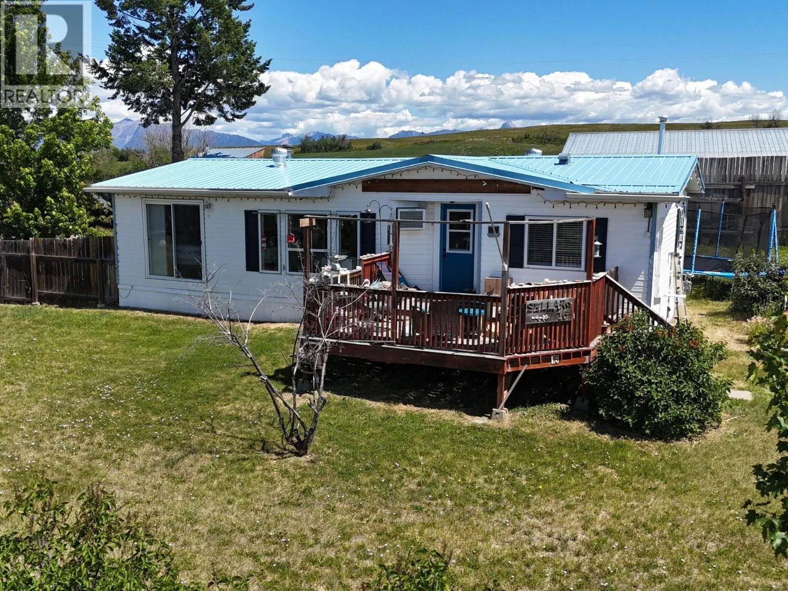 Photo 1 of 31 at #16 – 9762 Ermacora Road