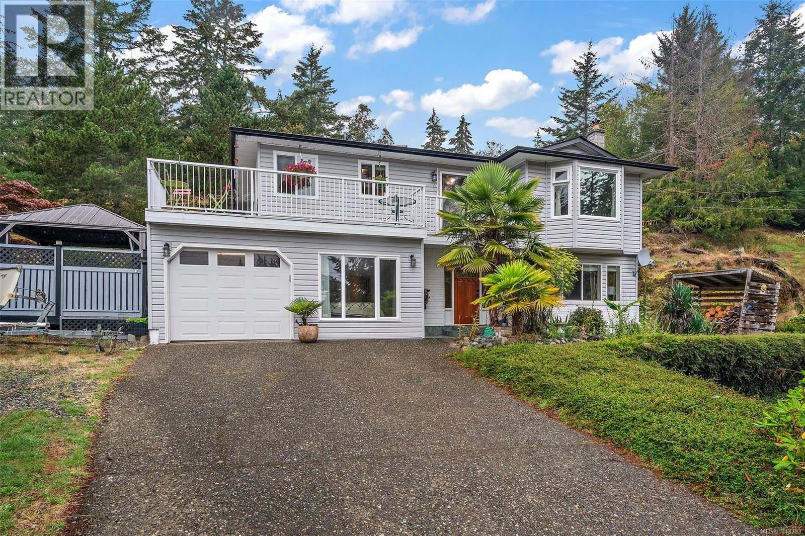 Photo 1 of 50 at 2197 Henlyn Drive