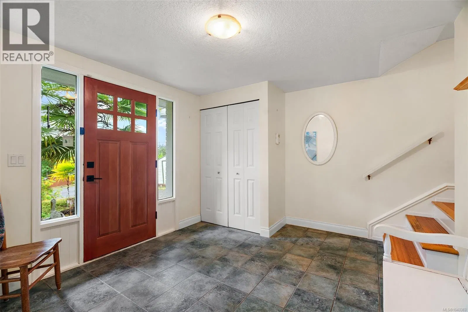 Photo 4 of 50 at 2197 Henlyn Drive