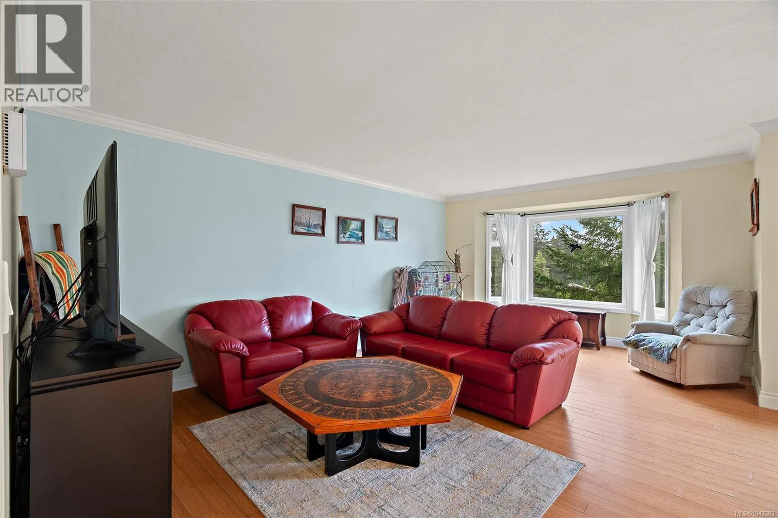 Photo 5 of 50 at 2197 Henlyn Drive