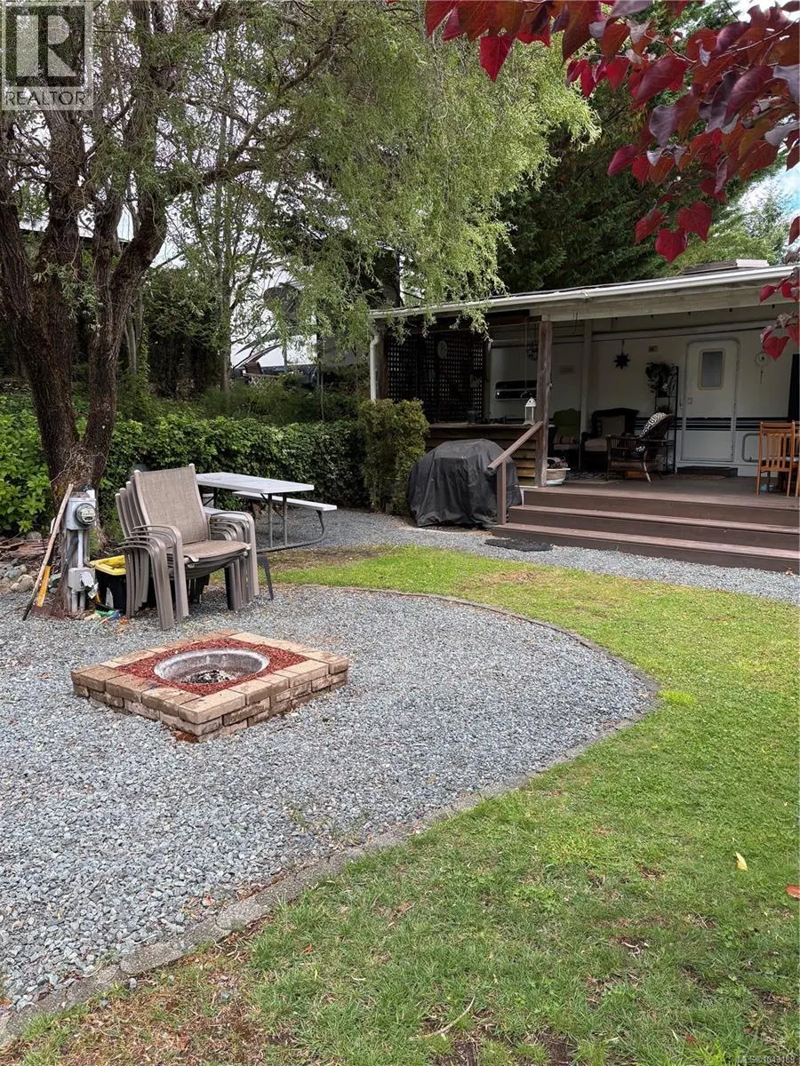 Photo 1 of 27 at G8 – 2650 Turnbull Road