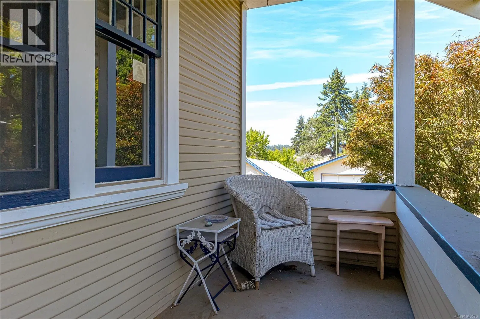 Photo 4 of 63 at 4014 Holland Avenue
