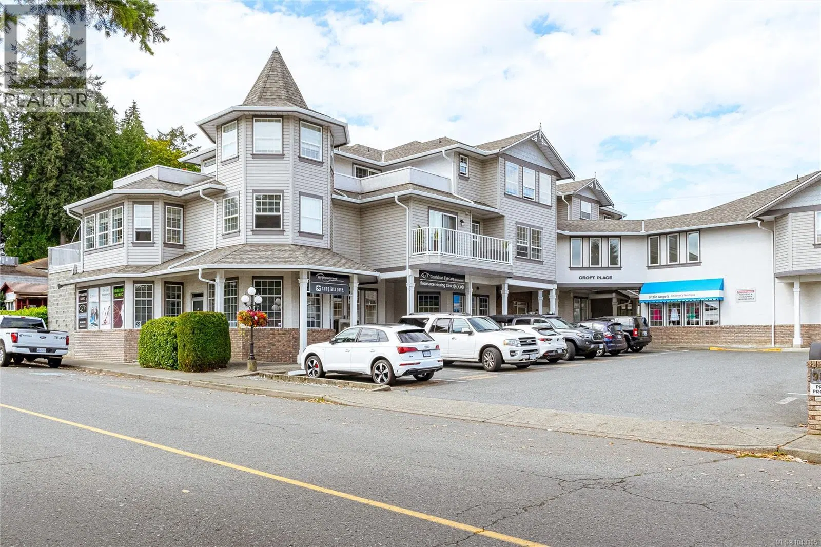 Photo 1 of 32 at #202 – 9844 Croft Street