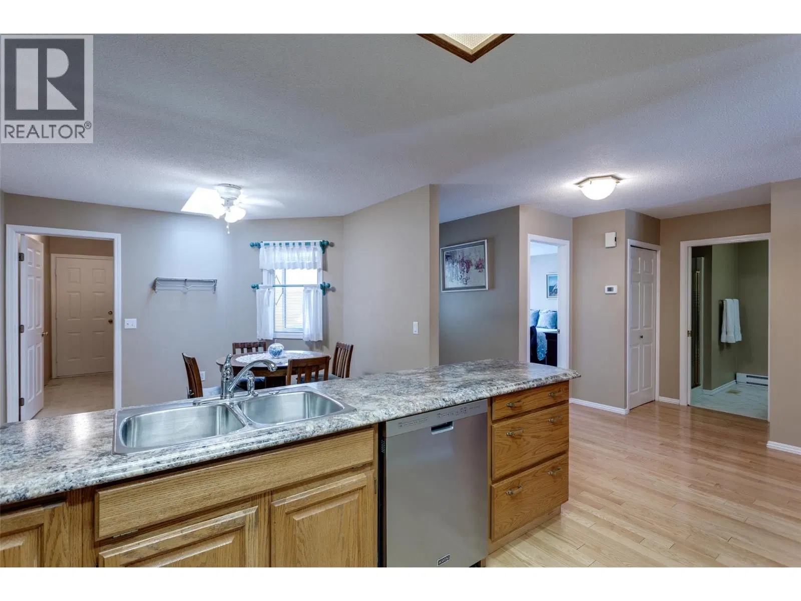 Photo 5 of 43 at #16 – 950 Lanfranco Road
