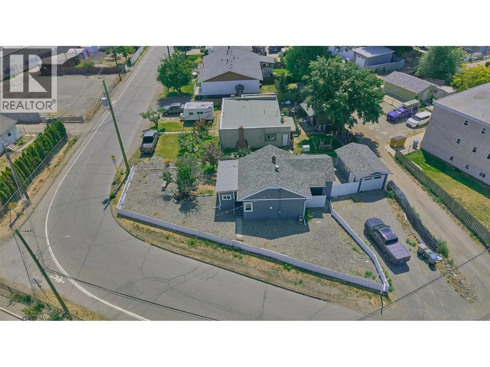 121 Willow Street