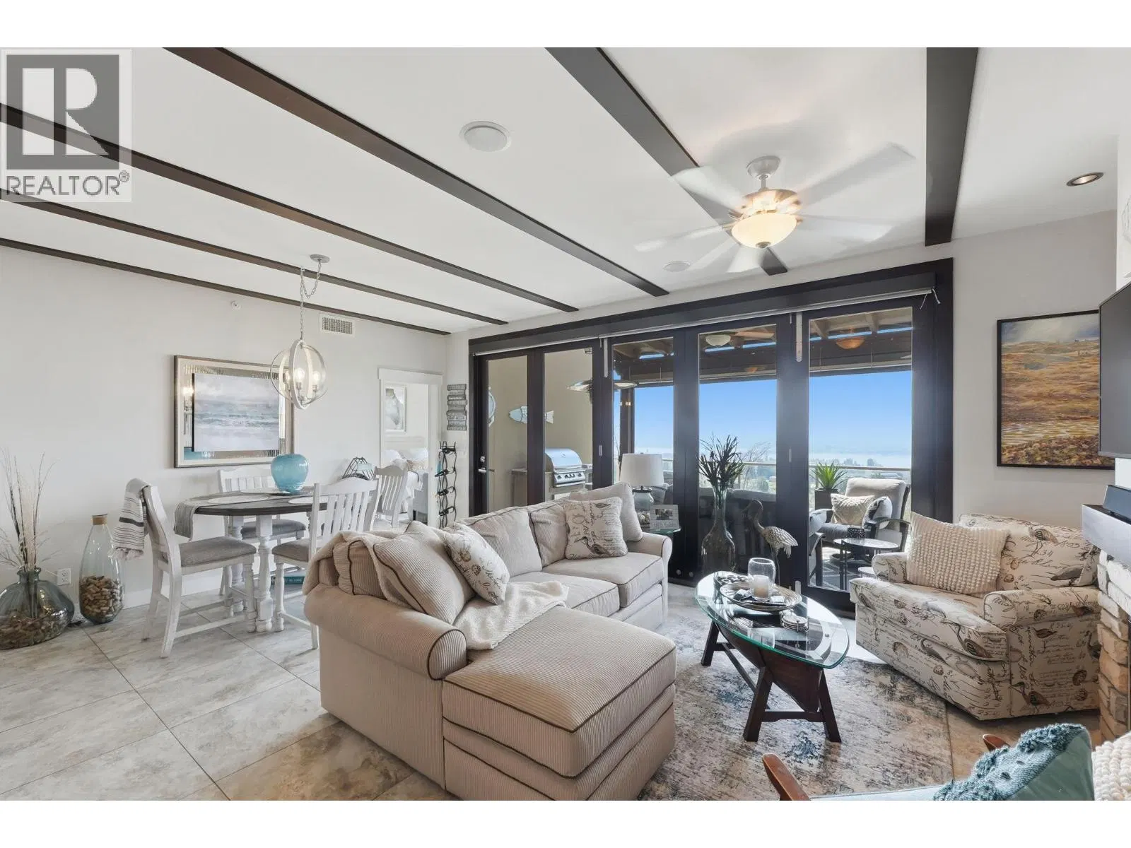 Photo 5 of 53 at #3 – 2000 Valleyview Drive