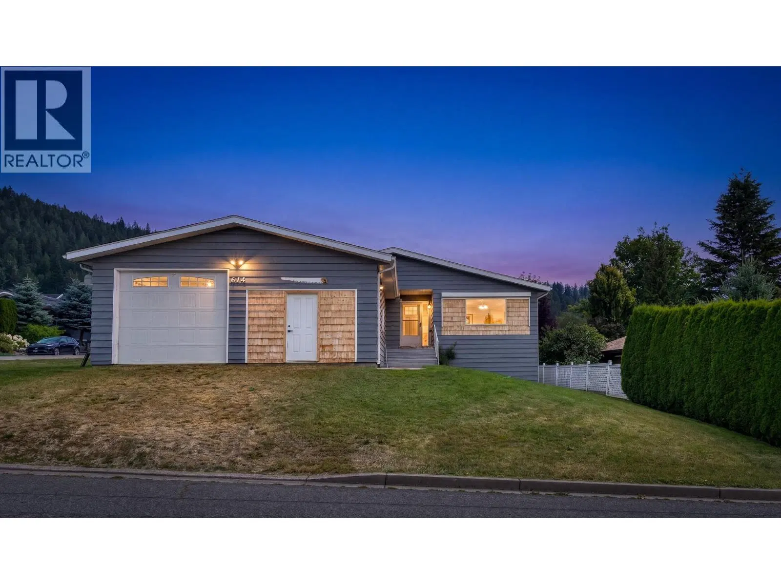 Photo 1 of 66 at 614 16th Avenue