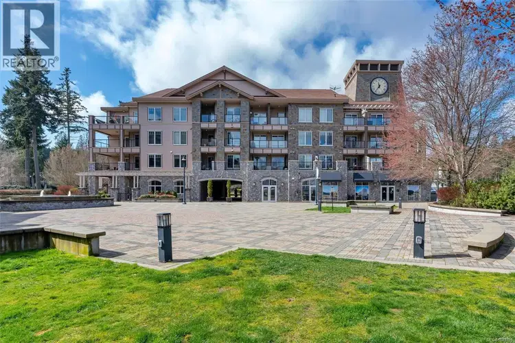 #405 – 1335 Bear Mountain Parkway