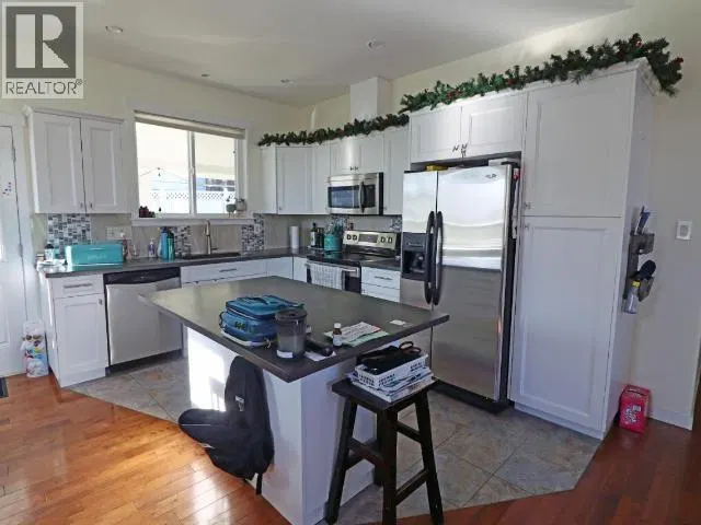 Photo 3 of 8 at 2037 Stagecoach Drive