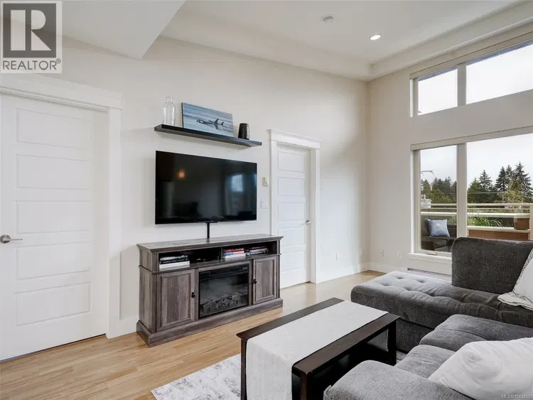 Photo 2 of 41 at #401 – 7161 West Saanich Road