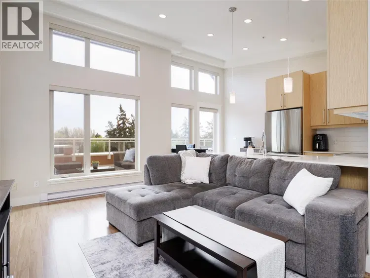 Photo 3 of 41 at #401 – 7161 West Saanich Road