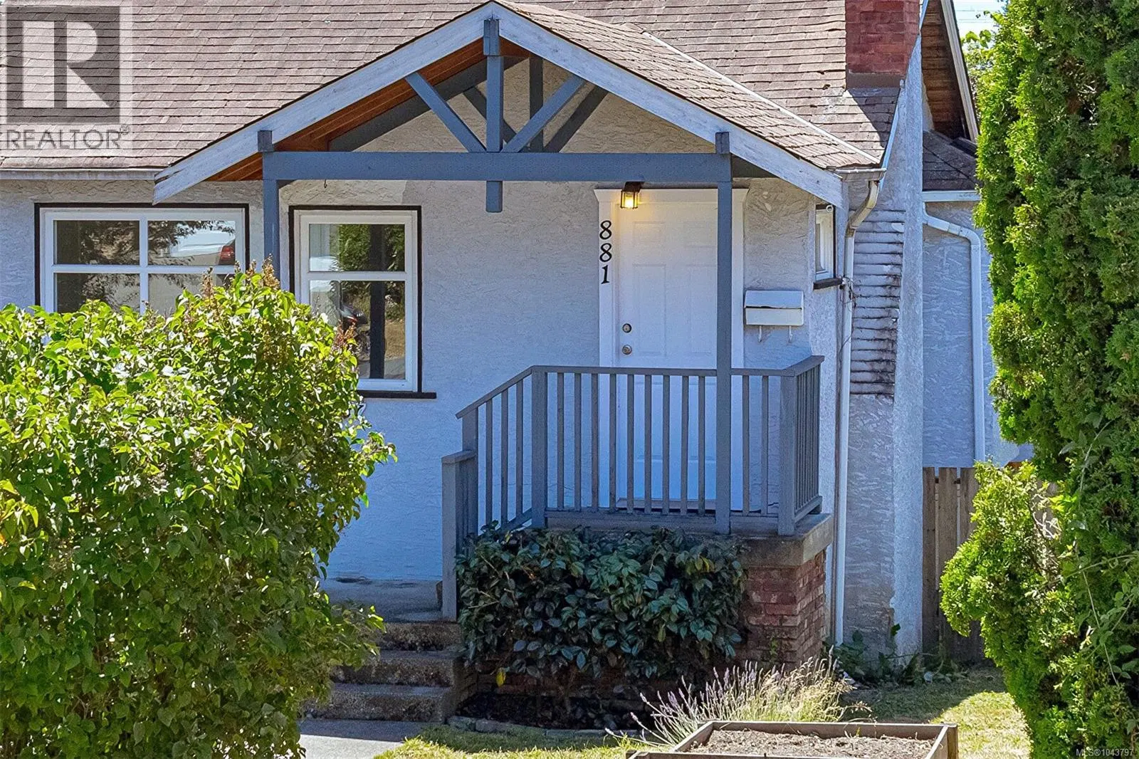 Photo 1 of 55 at 881 Leslie Drive
