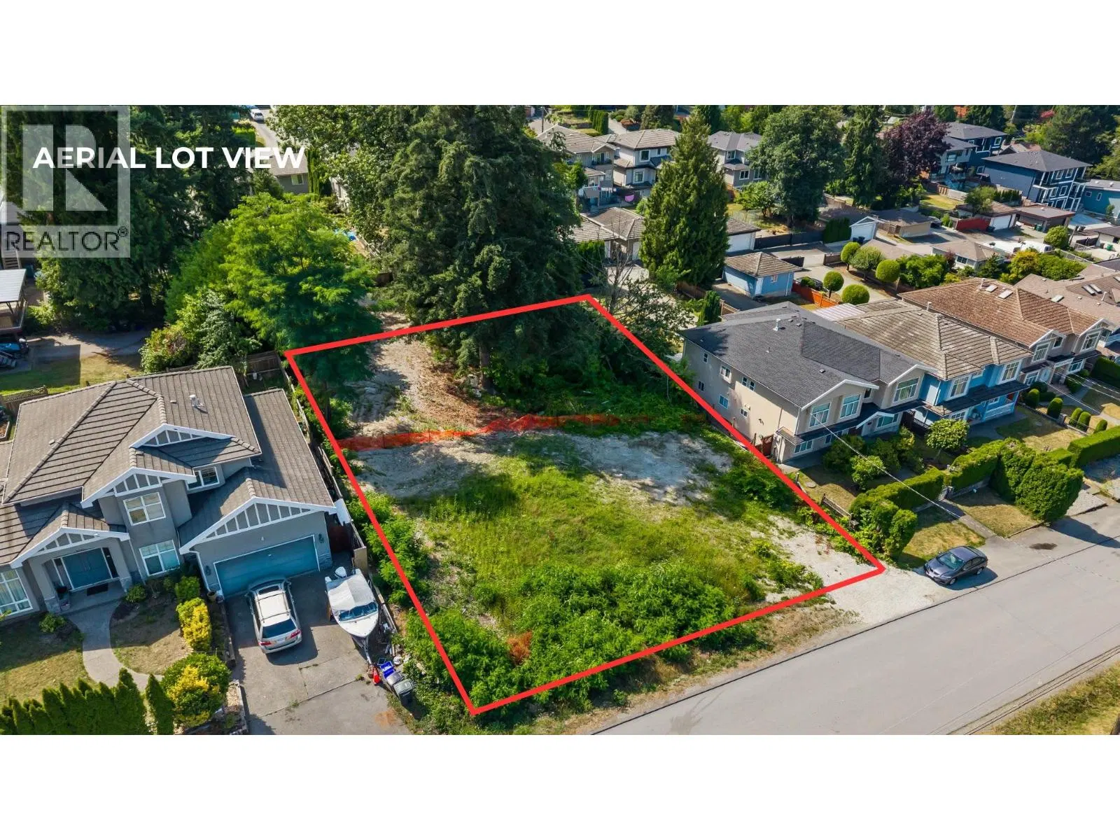 Photo 4 of 10 at 6339 DUFFERIN Avenue