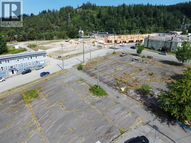Photo 4 of 6 at Powell River