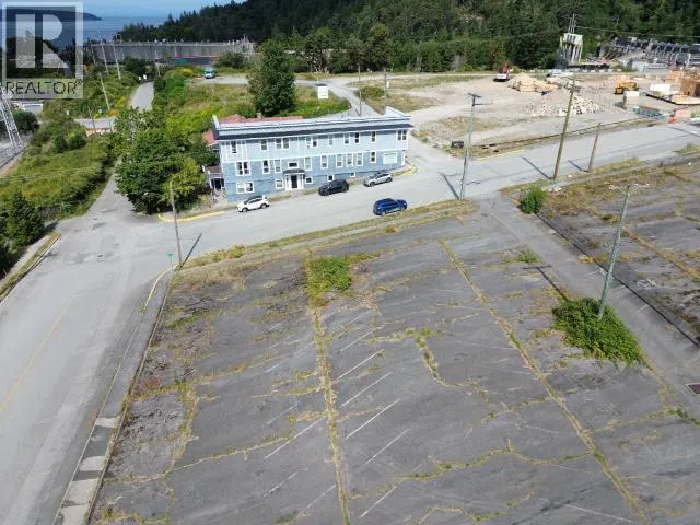 Photo 5 of 6 at Powell River