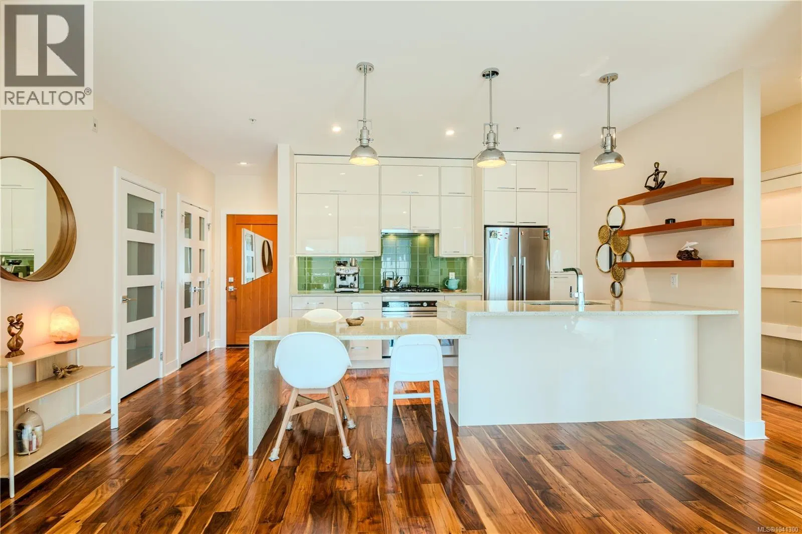 Photo 5 of 45 at N312 – 1105 Pandora Avenue