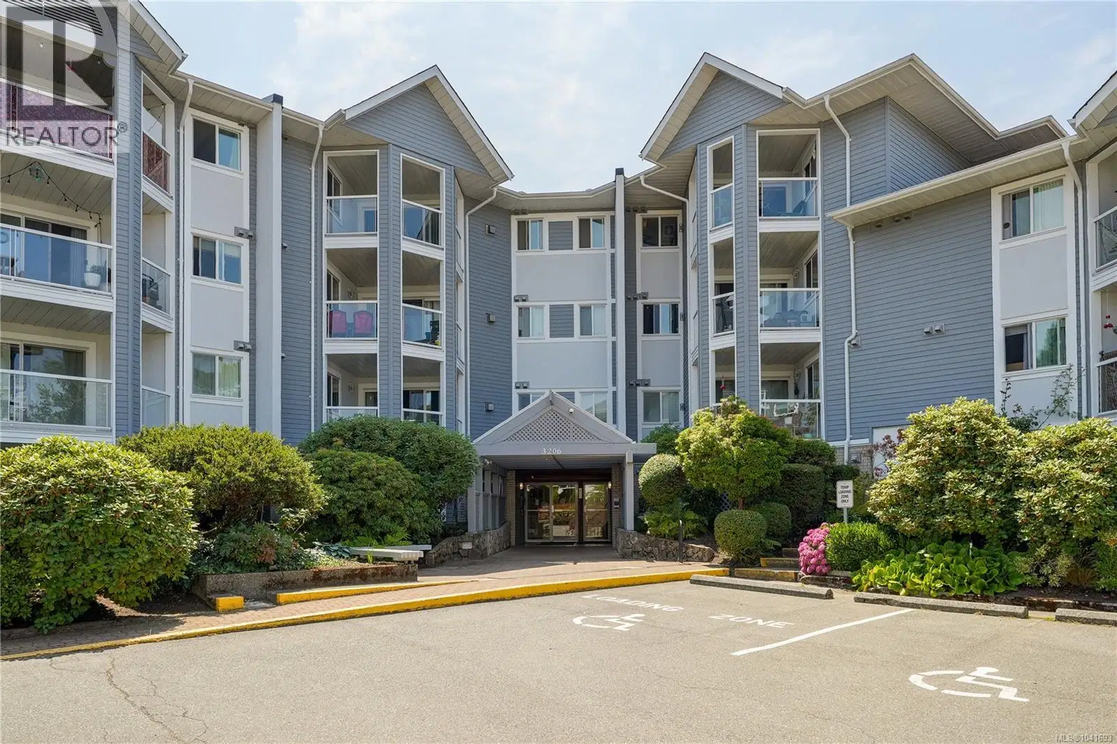 #101 – 3206 Alder Street