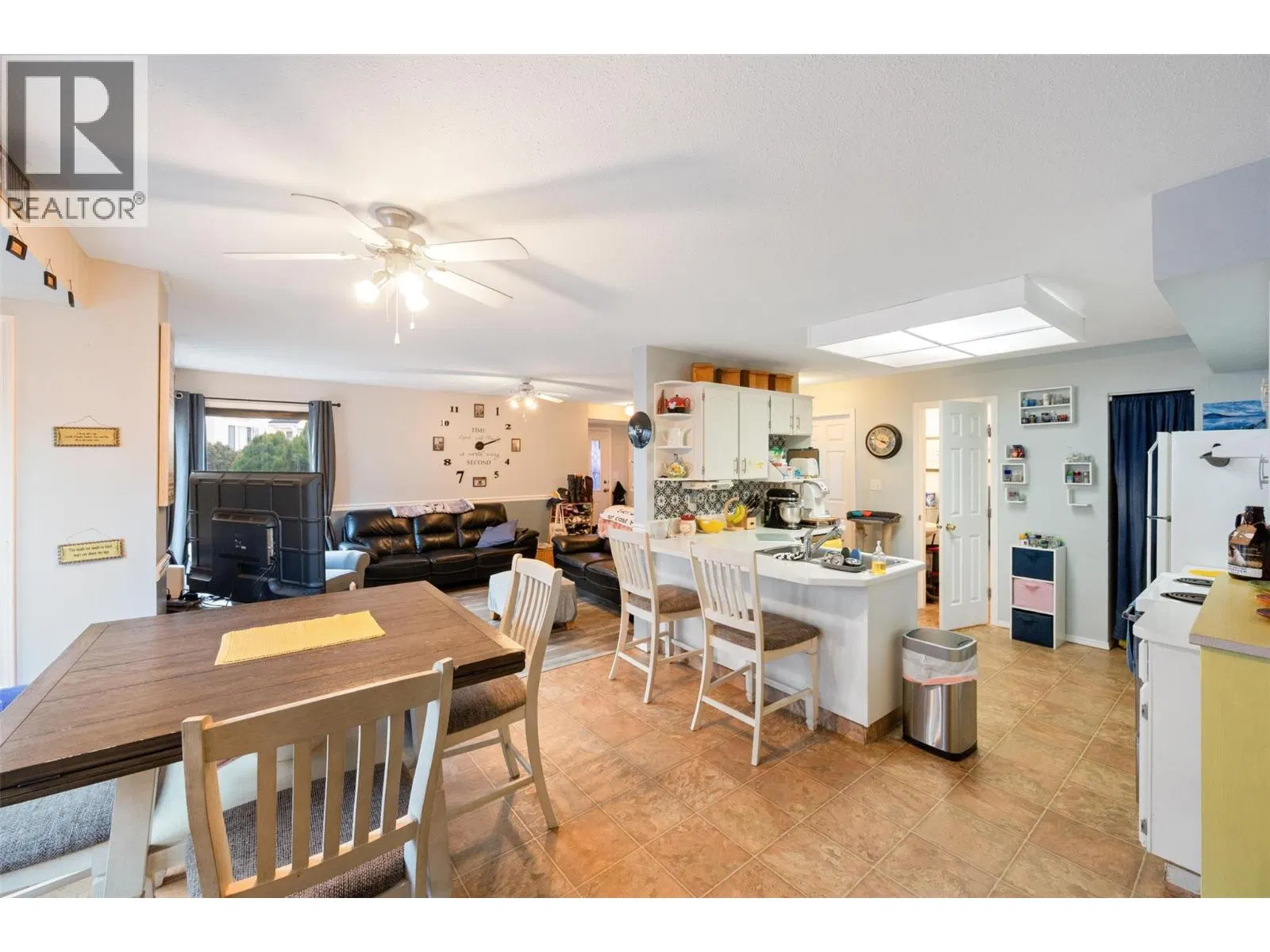 Photo 5 of 35 at #118 – 1458 Penticton Avenue