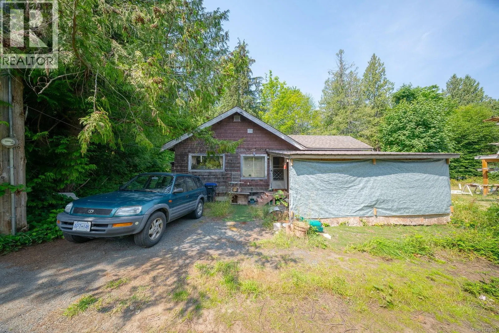 Photo 4 of 31 at 1319 Lee Road