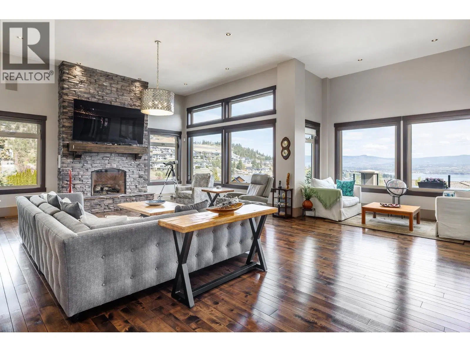 1524 Vineyard Drive