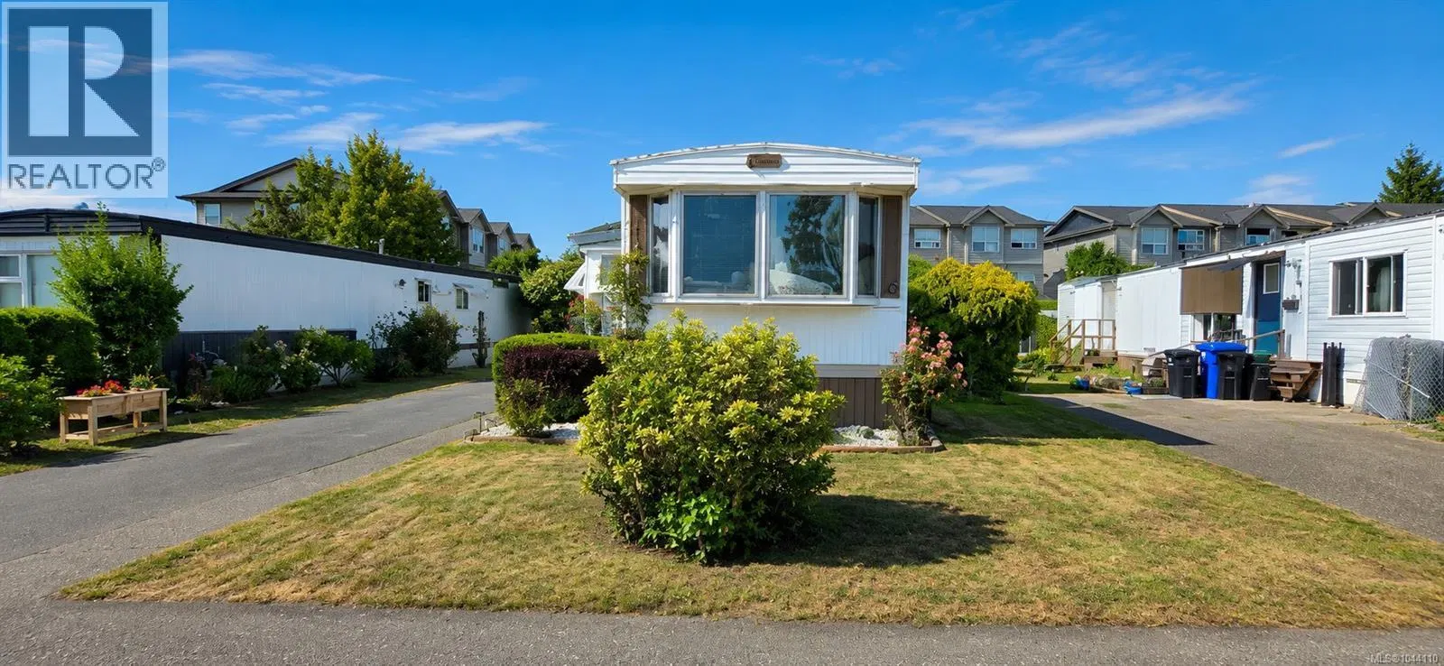 Photo 2 of 20 at #6 – 2625 Mansfield Drive