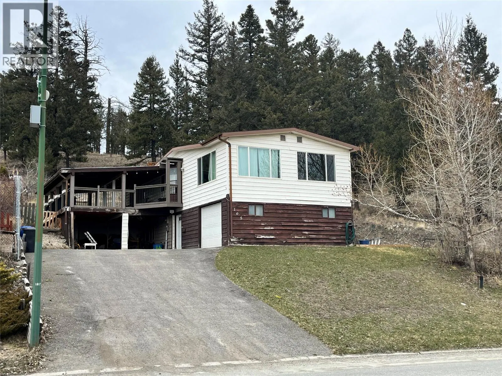 Photo 1 of 19 at 105 JASPER Drive