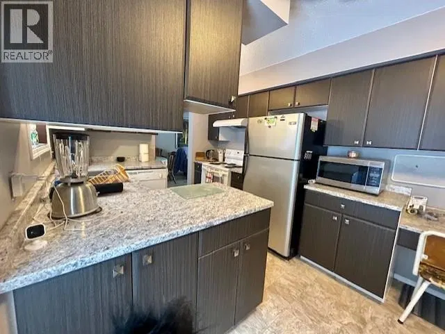 Photo 2 of 15 at 5735 GAIRDNER Crescent