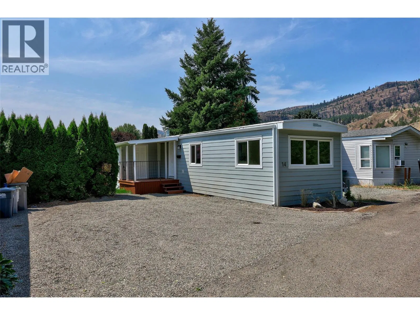 Photo 2 of 32 at #14 – 2805 Westsyde Road