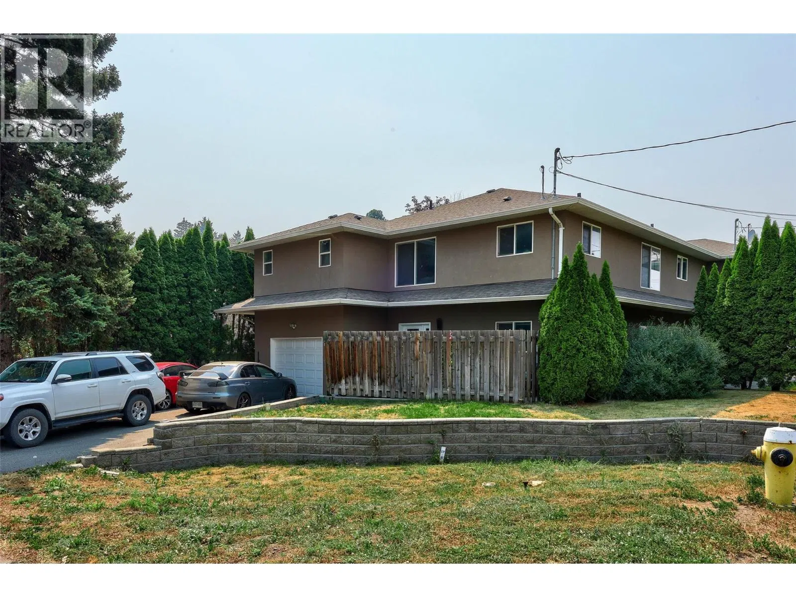 Photo 2 of 30 at 2253 PARK Drive