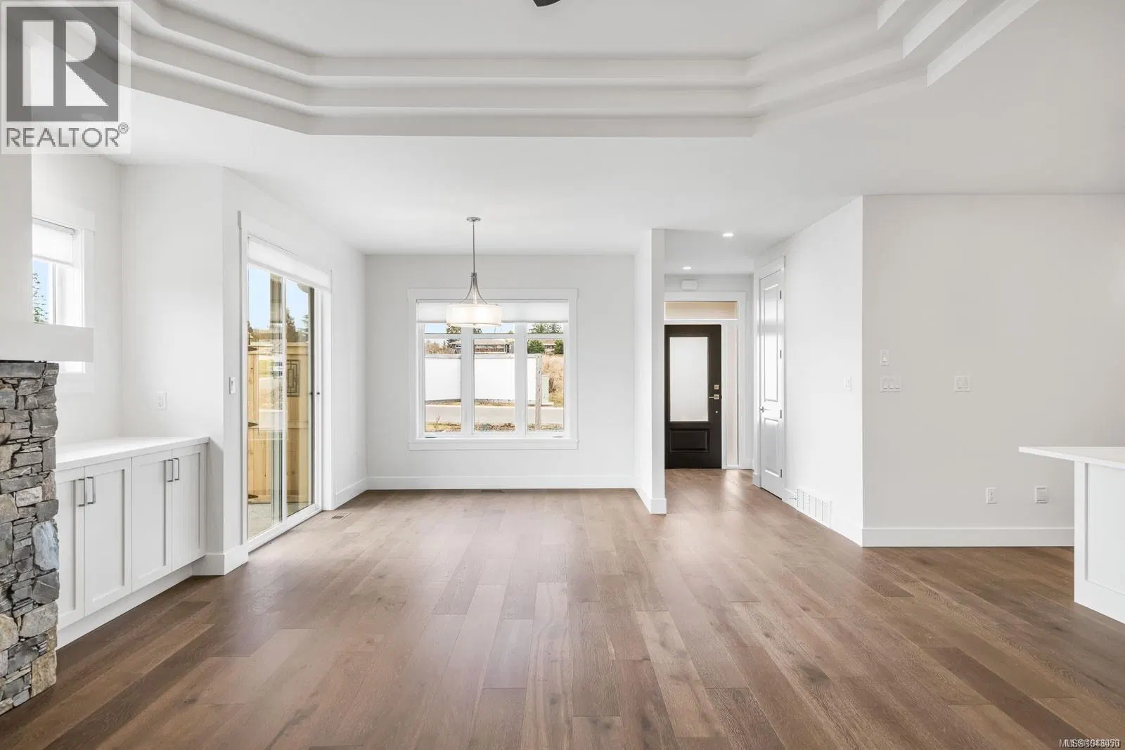 Photo 5 of 53 at 932 Ridgeline Boulevard