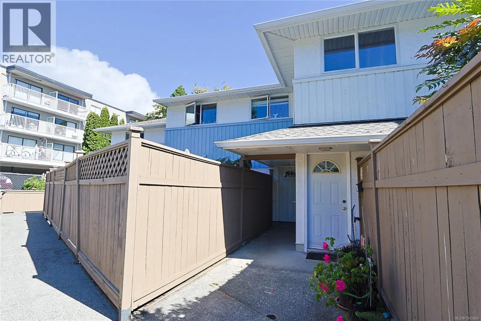 Photo 2 of 27 at #114 – 724 Sea Terrace