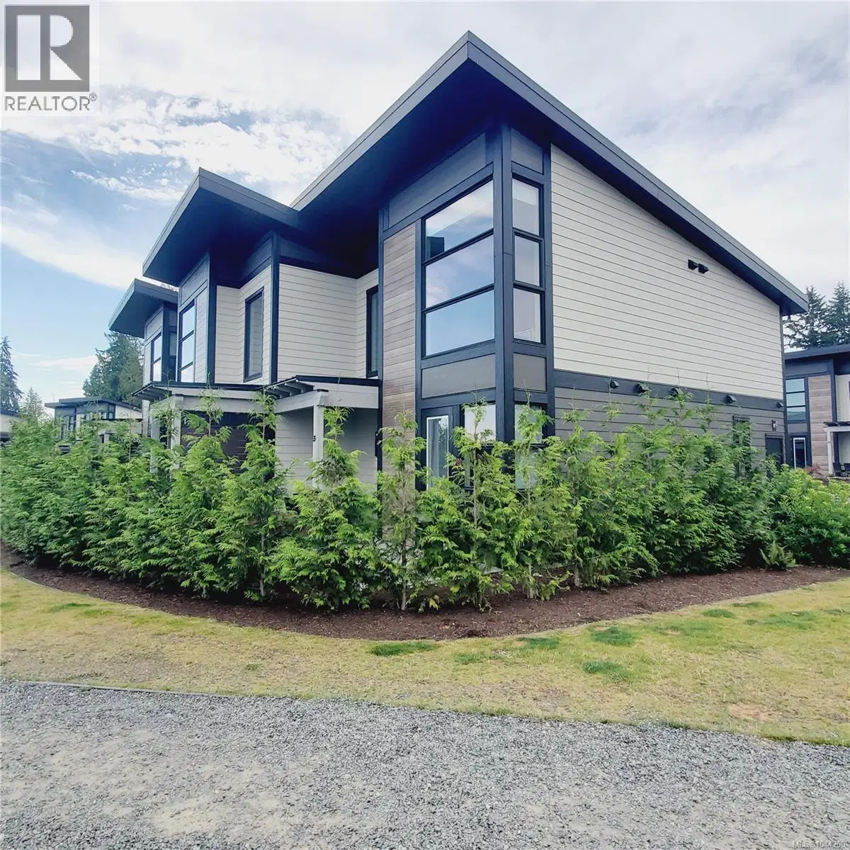 #35 – 1175 Resort Drive