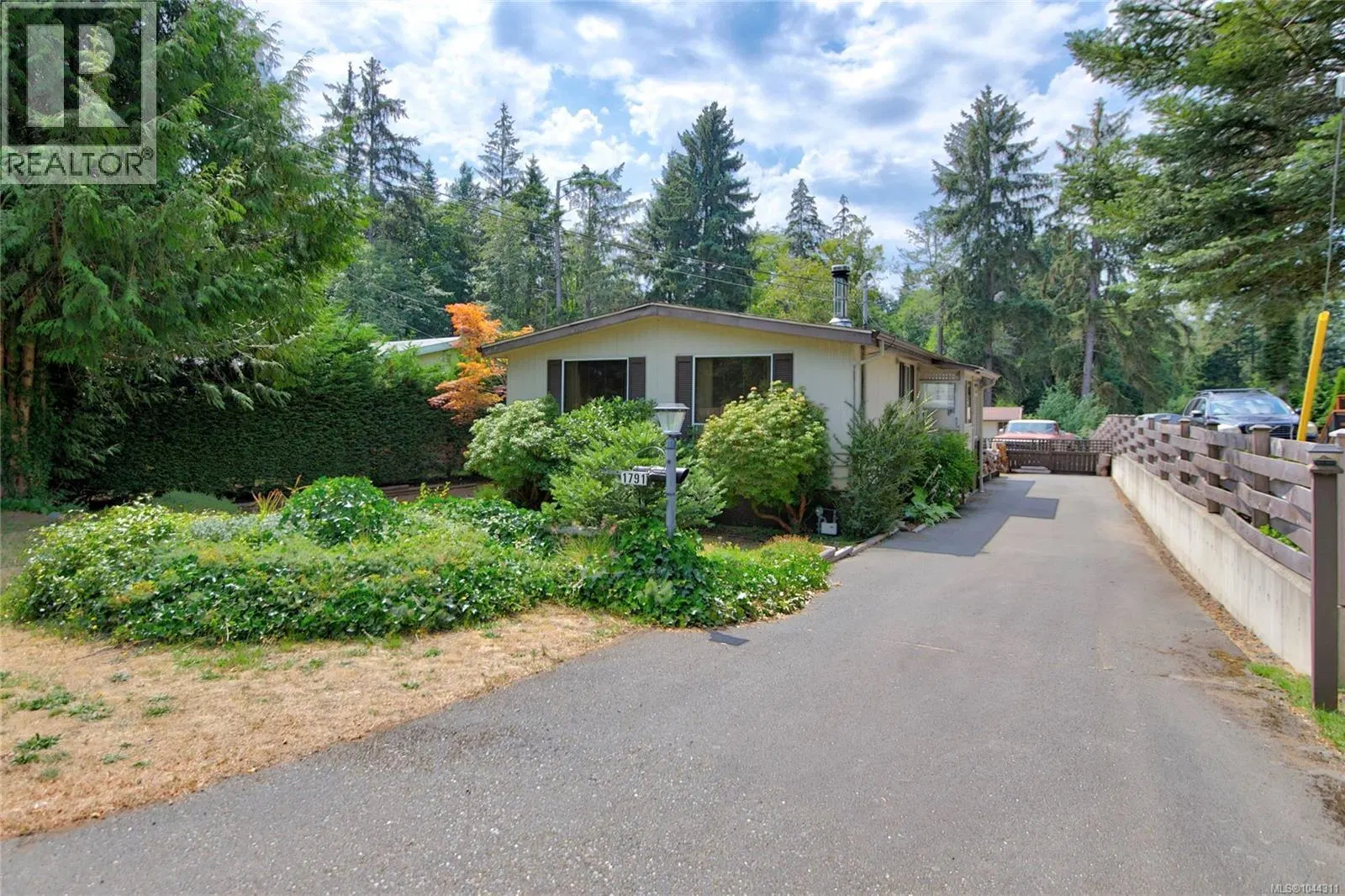 Photo 1 of 23 at 1791 Astra Road