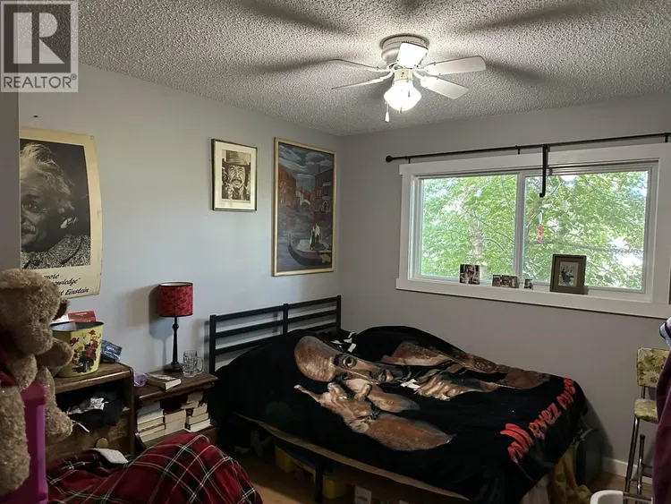 Photo 5 of 13 at 8519 87 Street