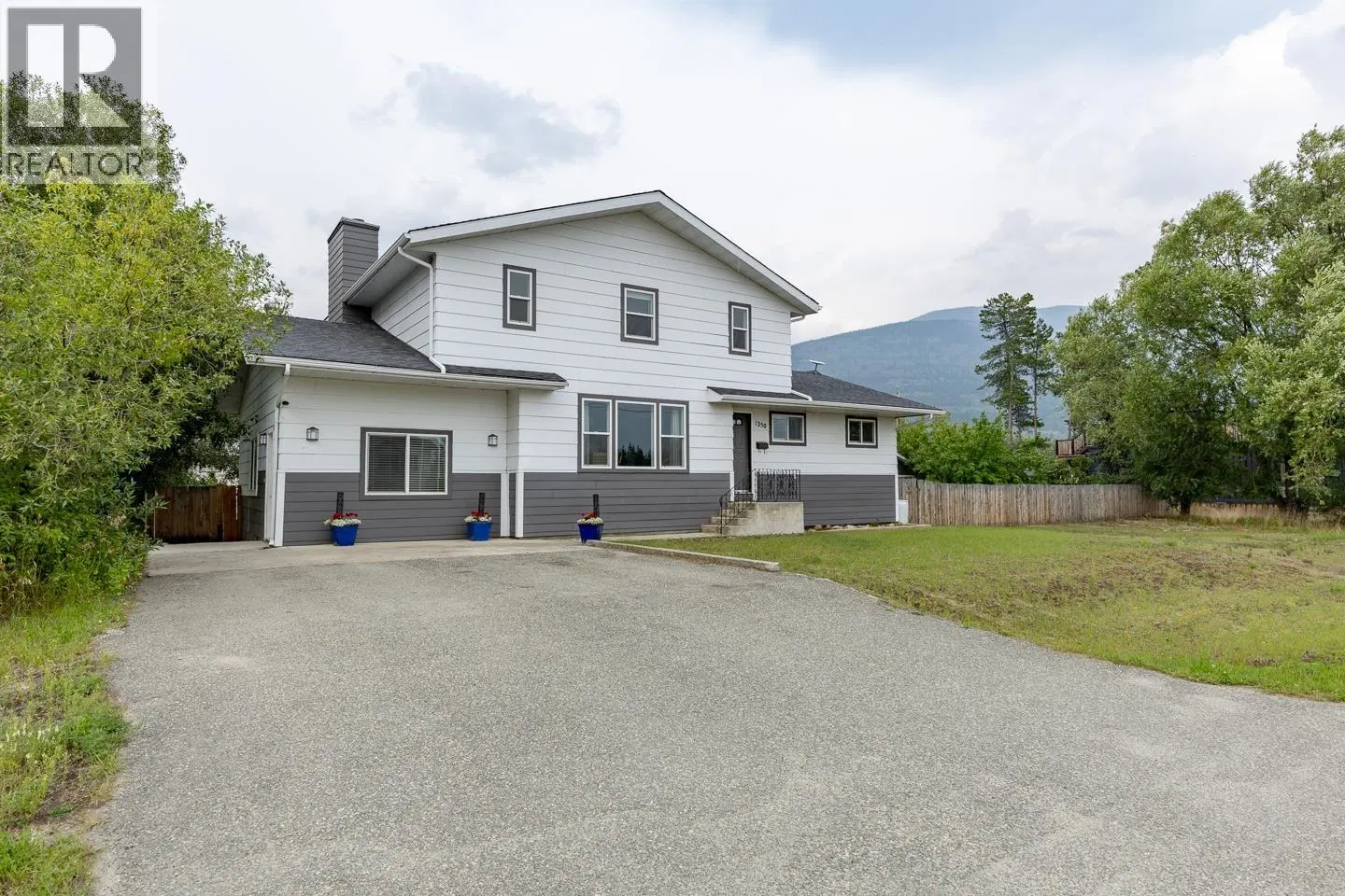 Photo 1 of 36 at 1250 9TH Avenue