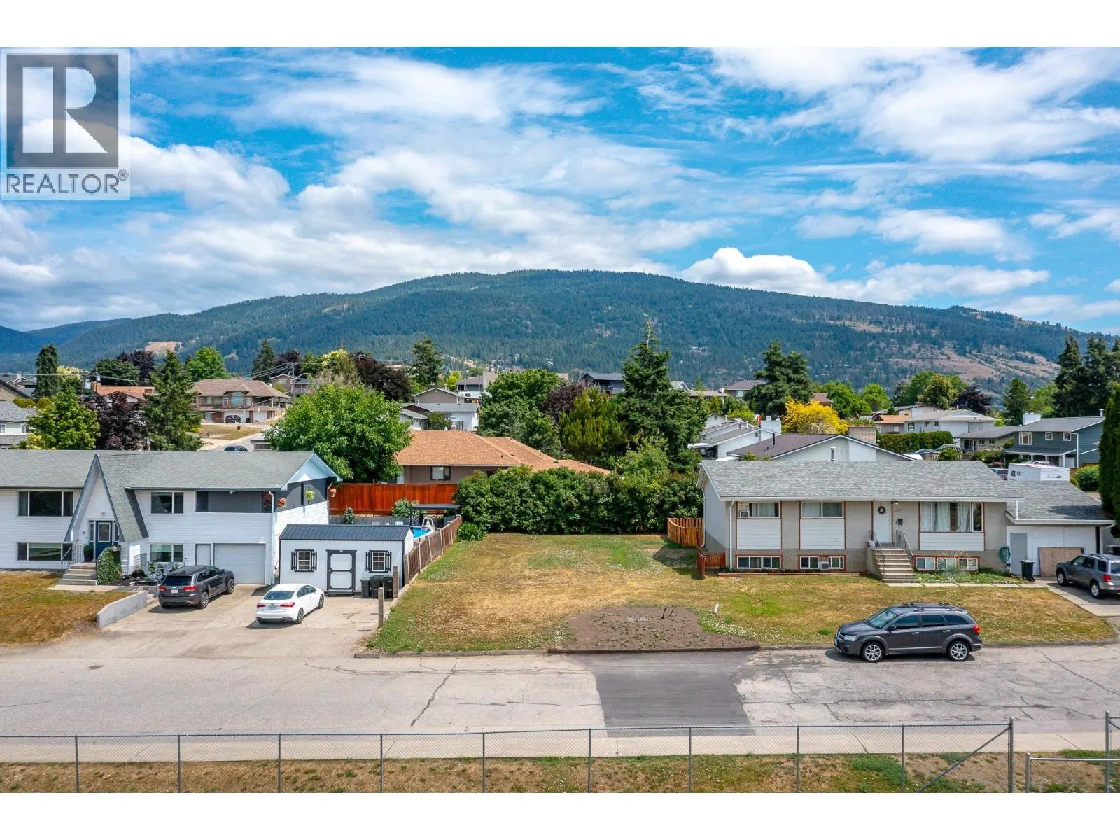 Photo 2 of 17 at 3401 12 Street
