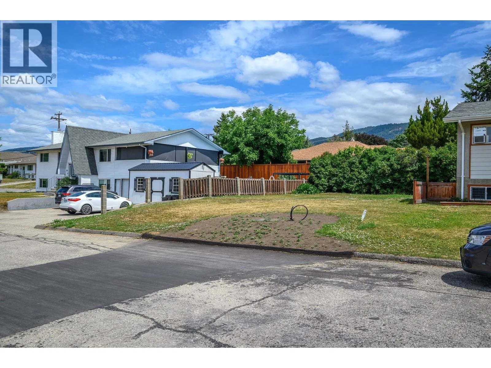 Photo 3 of 17 at 3401 12 Street