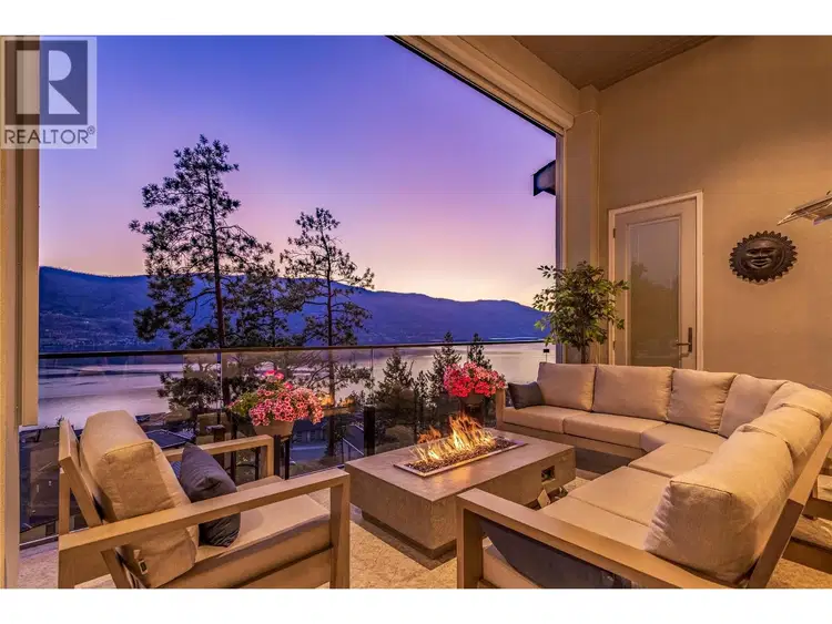 3452 Blue Grass Lane