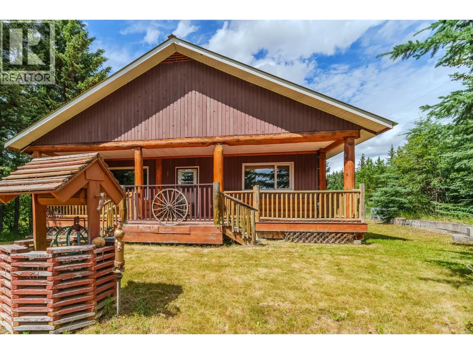 Photo 1 of 25 at 7532 CARIBOO CHALET Road
