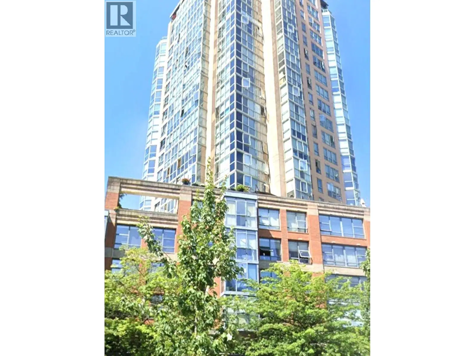 #71 – 1233 PACIFIC Boulevard