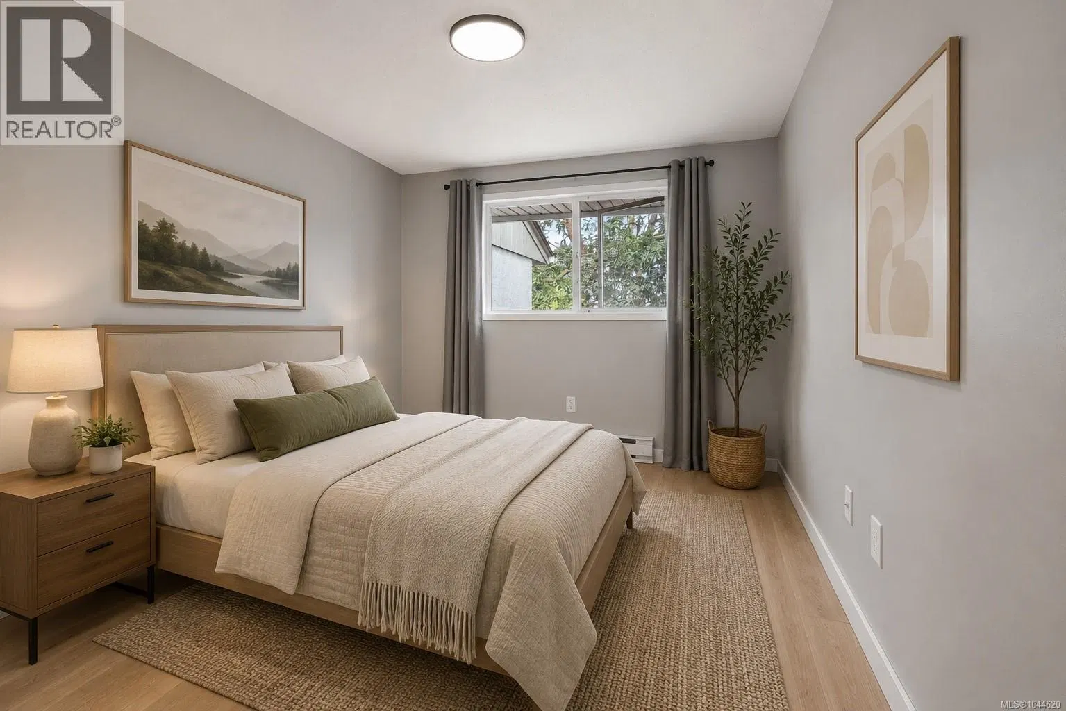 Photo 3 of 36 at #101 – 724 Sea Terrace