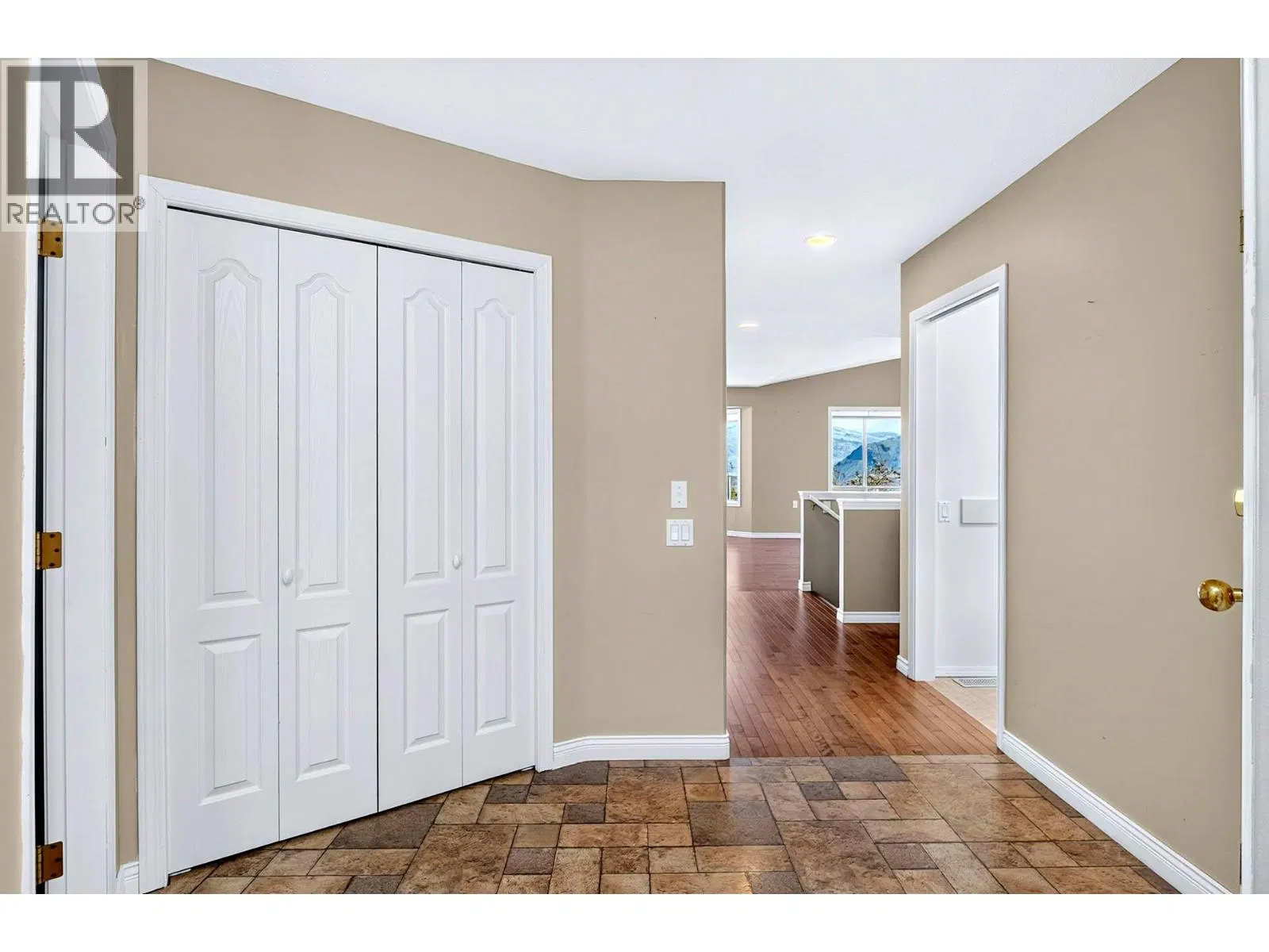 Photo 4 of 51 at #31 – 1575 Springhill Drive