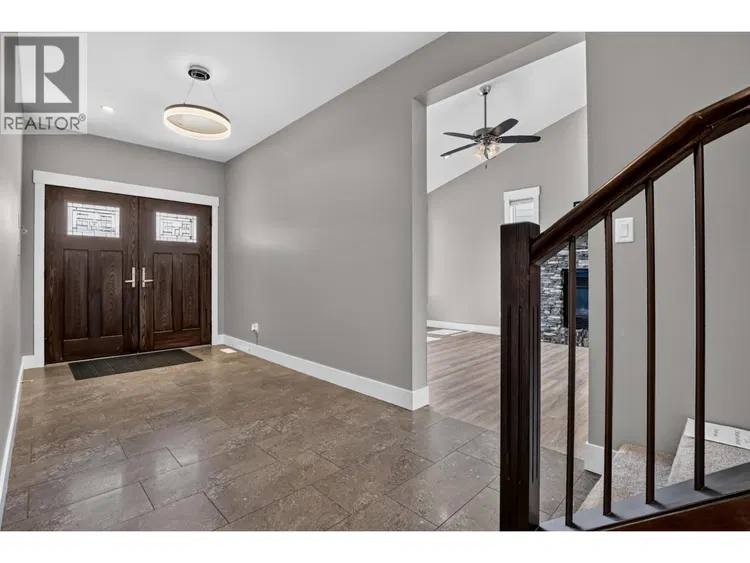Photo 3 of 40 at 1218 ORIZABA Court