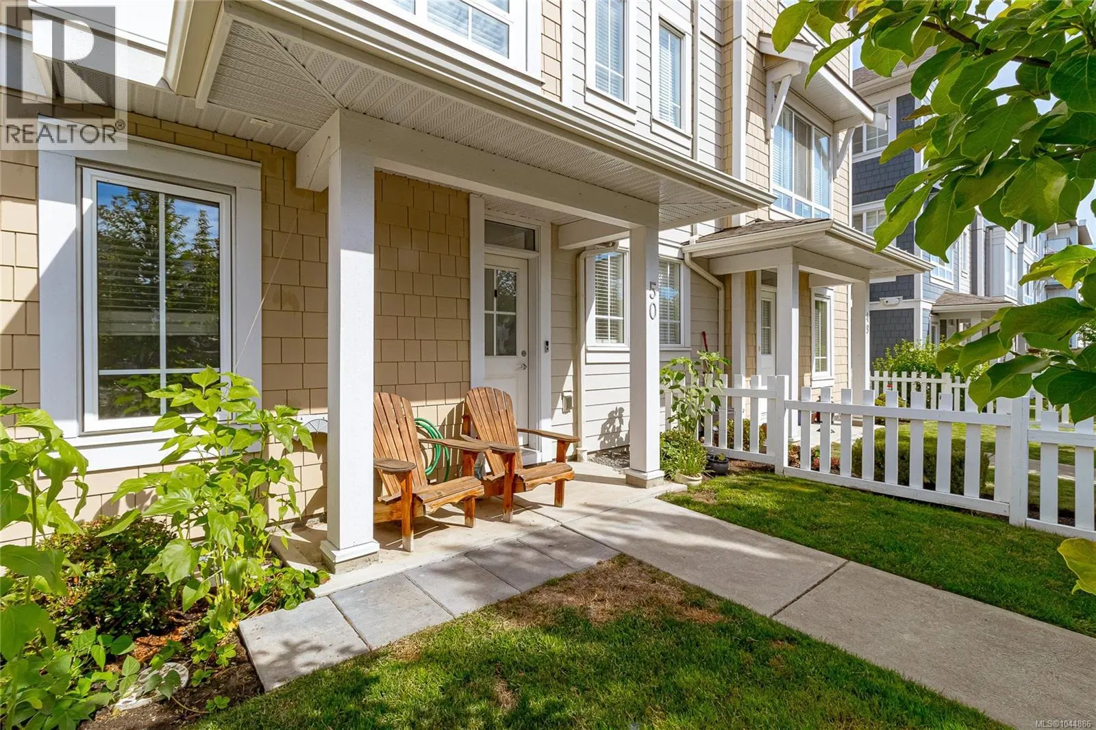 Photo 1 of 32 at #50 – 370 Latoria Boulevard